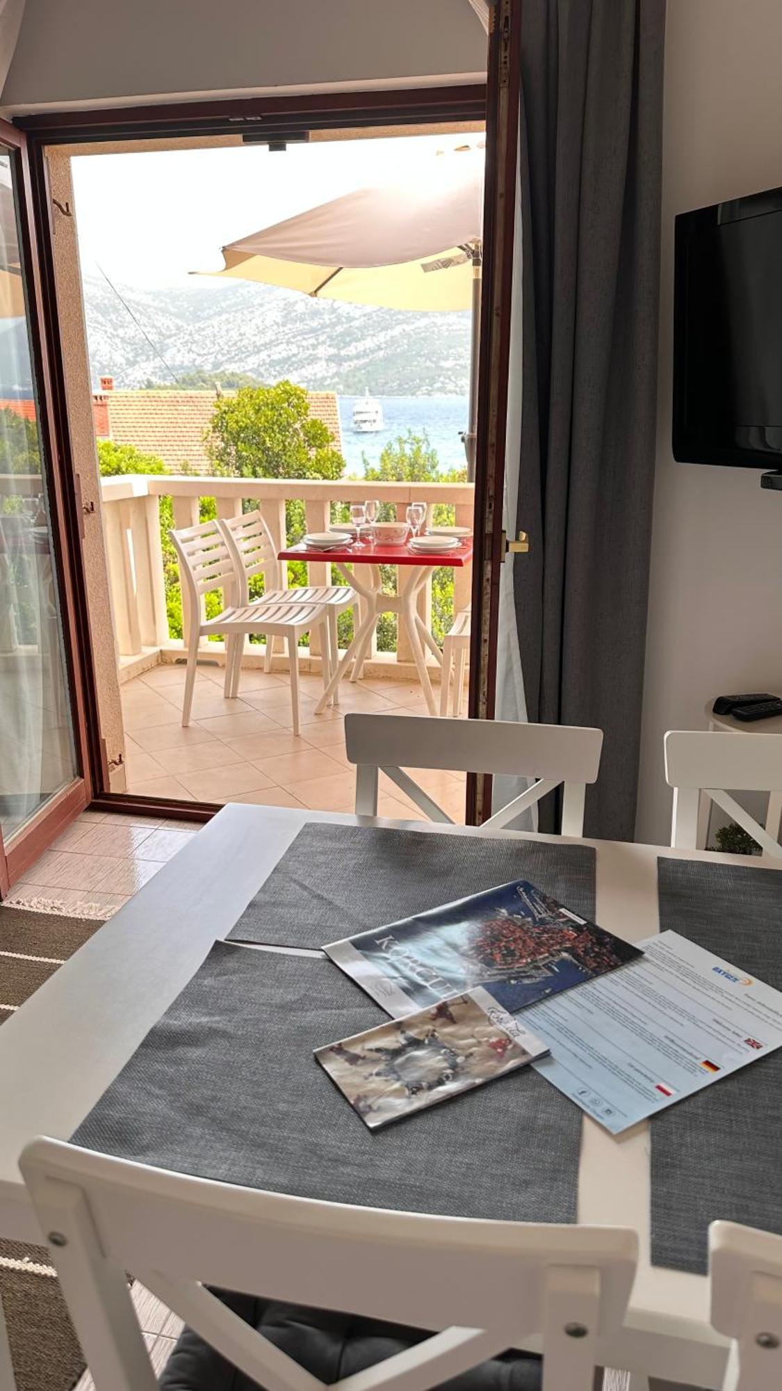 Apartments Oxygen Račišće Eksteriør billede