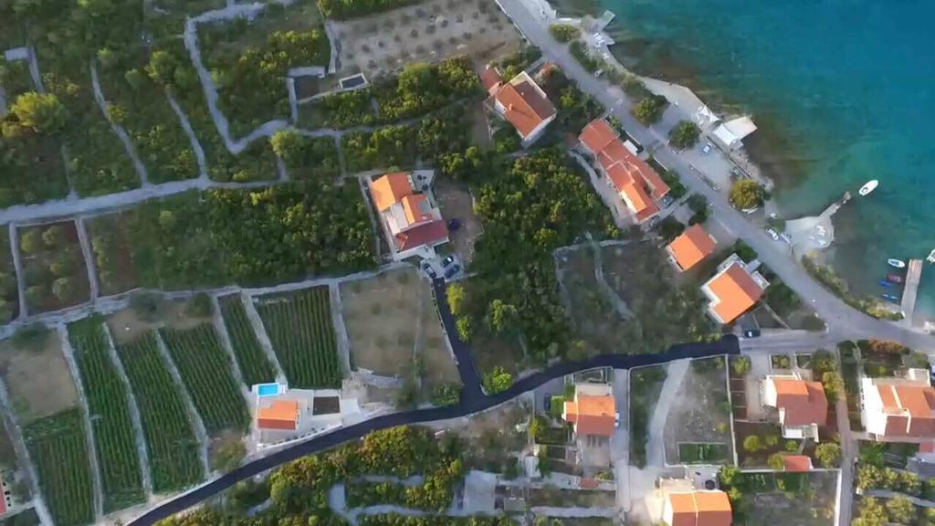 Apartments Oxygen Račišće Eksteriør billede
